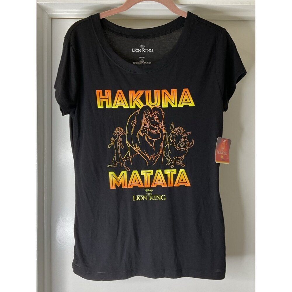 NWT Disney Lion King Hakuna Matata T-Shirt Women’s Size Lg